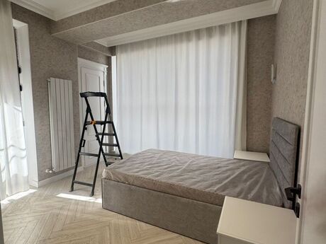 Аренда: 4-комнатная квартира, 160 м², 28 May: 1 700 ₼/мес 5
