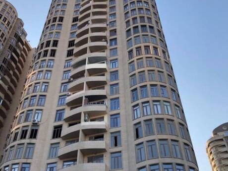 Продаётся 4-комнатная квартира в новостройке, Şah İsmayıl Xətai, 196 м², 490 000 AZN, фото 2 / 6