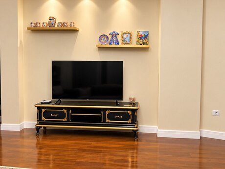 3-комн. · 150 m² · 7/18 этаж, Elmlər Akademiyası