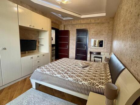 Kirayə 4 otaqlı mənzil, 200 m², Nəsimi: 1 499 ₼/ay 5