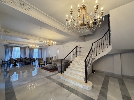 8-комнатный дом, 430 м², Badamdar: 1 250 000 ₼ 2
