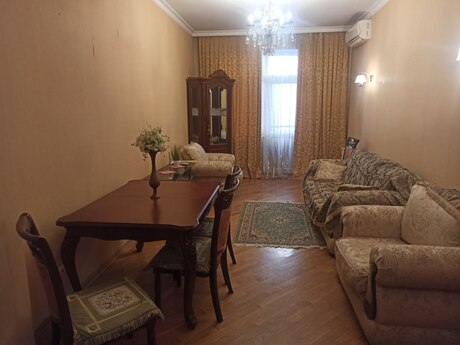Аренда: 2-комнатная квартира, 68 м², Şah İsmayıl Xətai: 800 ₼/мес 2