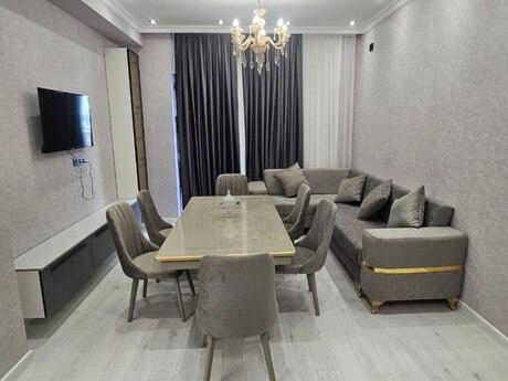 Elan №6494332 - Bakı, Ağ şəhər q., 2 otaqlı, 65 m², 8/20 mərtəbə