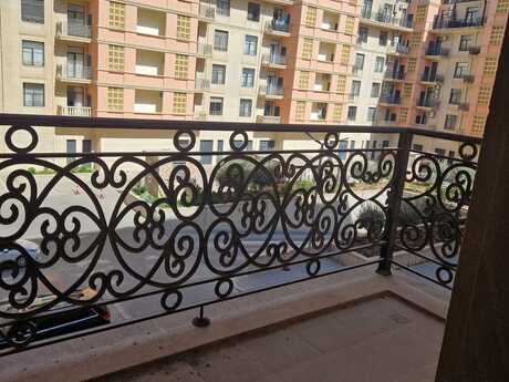 3-комнатная квартира, 135 м², Ağ şəhər: 597 000 ₼ 3