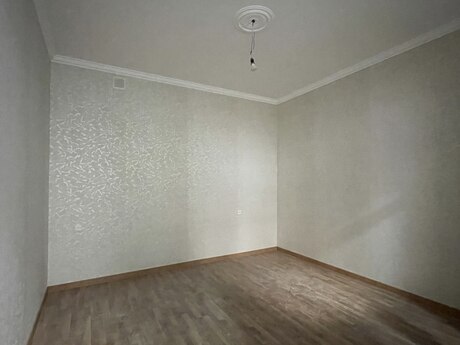 Elan №6494501 - Bakı, 28 May m., 1 otaqlı, 40 m², 1/3 mərtəbə