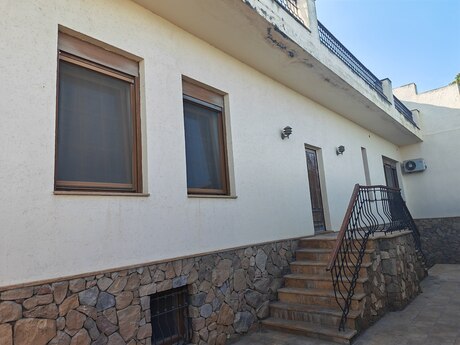 7 otaqlı həyət evi, 500 m², Buzovna: 450 000 ₼ 3