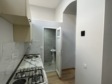 1 otaqlı mənzil, 31 m², 28 May: 122 000 ₼ 2
