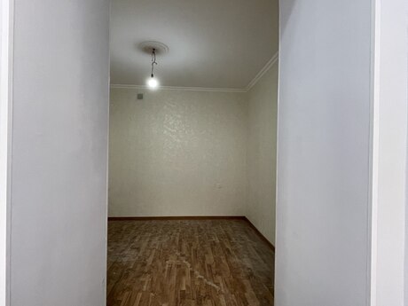 1 otaqlı mənzil, 31 m², 28 May: 122 000 ₼ 3