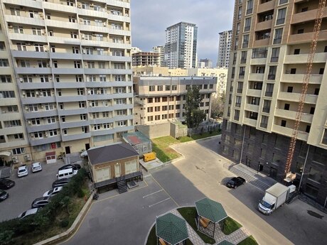 Объявление №6494623 - Баку, м. Шах Исмаил Хатаи, 2-комн., 70 м², 7/17 этаж