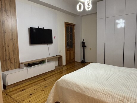 2-room apartment, 43 m², Qurtuluş 93: 82 000 ₼ 3