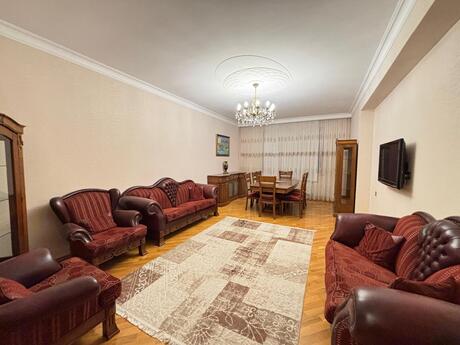 Объявление №6494559 - Баку, м. Нариман Нариманов, 2-комн., 110 м², 10/17 этаж