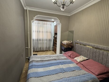 3-комнатная квартира, 75 м², 8-ci mikrorayon: 243 000 ₼ 5
