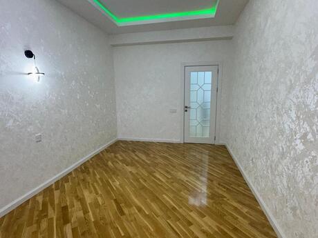 3 otaqlı mənzil, 100 m², 7-ci mikrorayon: 290 000 ₼ 5