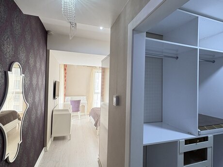Kirayə 4 otaqlı mənzil, 180 m², Port Baku Residence: 4 200 ₼/ay 5
