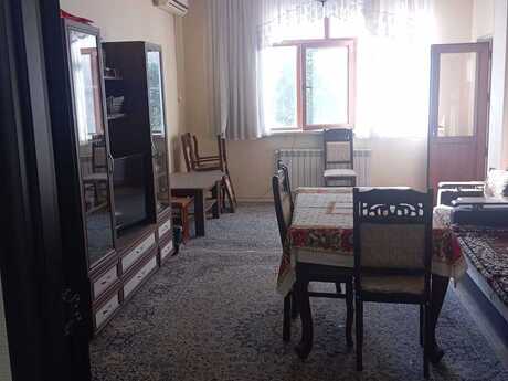 2 otaq · 67 m² · 3/5 mərtəbə, Memar Əcəmi