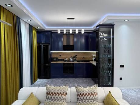 3-room new-build apartment for rent in 8 Noyabr, 150 m², 1 998 AZN/mo, photo 3 / 12