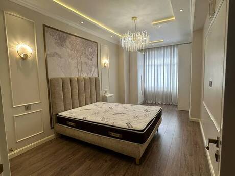 28 Mayda 4 otaqlı yeni tikili mənzil satılır, 152 m², 695 000 AZN, şəkil 4 / 12