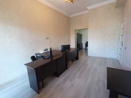 Kirayə 3 otaqlı mənzil, 103 m², 28 May: 1 200 ₼/ay 4