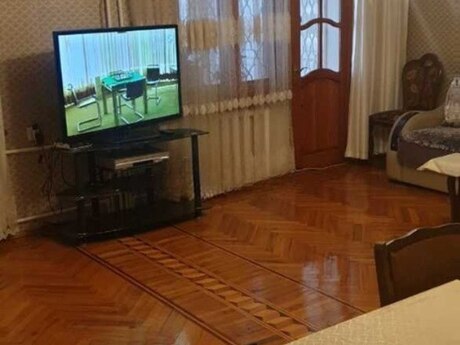Kirayə 3 otaqlı mənzil, 100 m², Elmlər Akademiyası: 700 ₼/ay 2