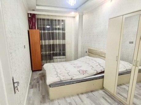 Elan №6494833 - Bakı, Memar Əcəmi m., 2 otaqlı, 70 m², 4/17 mərtəbə