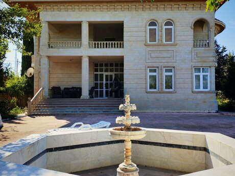 10 otaqlı həyət evi, 600 m², Bilgəh: 1 300 000 ₼ 3