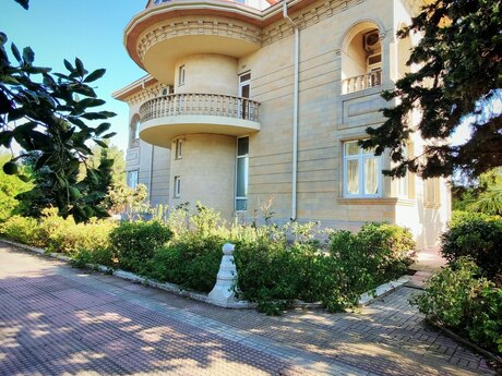 10 otaqlı həyət evi, 600 m², Bilgəh: 1 300 000 ₼ 4
