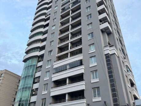 4-room apartment, 212 m², 28 May: 505 000 ₼ 2