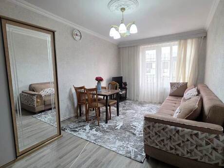 Elan №6494875 - Bakı, 28 May m., 2 otaqlı, 60 m², 5/5 mərtəbə