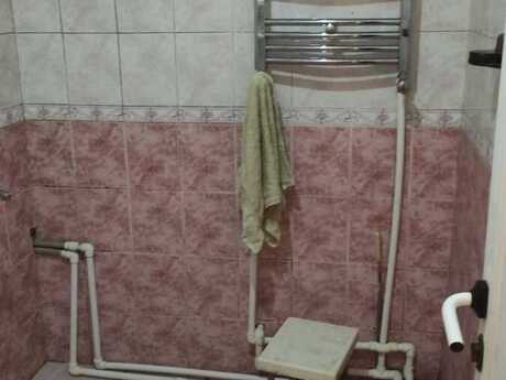 Сдаётся 2-комнатная квартира в старом фонде, Memar Əcəmi, 45 м², 550 AZN/мес, фото 4 / 4