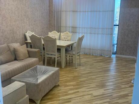 Kirayə 2 otaqlı mənzil, 60 m², Qara Qarayev: 700 ₼/ay 2