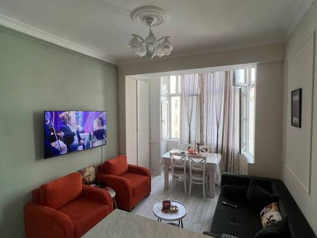 Elan №6495098 - Bakı, İnşaatçılar m., 3 otaqlı, 65 m², 14/18 mərtəbə