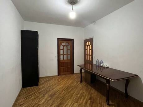 Продаётся 2-комнатная квартира в старом фонде, Memar Əcəmi, 82,5 м², 260 000 AZN, фото 2 / 10