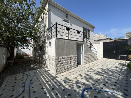 5 otaq · 200 m², Binə