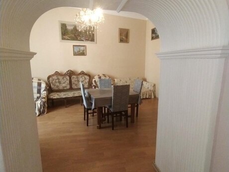 6 otaqlı mənzil, 180 m², İçəri Şəhər: 2 500 000 ₼ 3