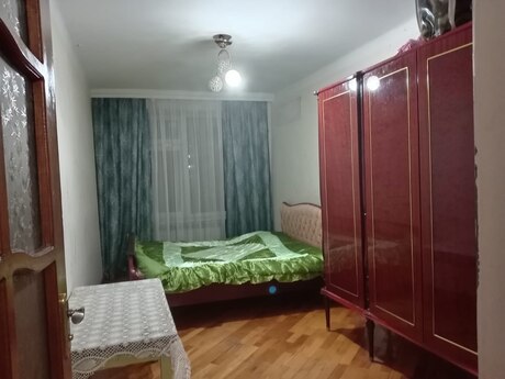 Kirayə 3 otaqlı mənzil, 80 m², İnşaatçılar: 150 ₼/ay 3