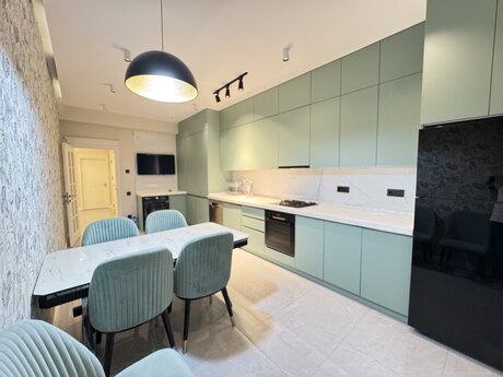 Nəriman Nərimanovda 3 otaqlı yeni tikili mənzil kirayə verilir, 130 m², 1 500 AZN/ay, şəkil 3 / 12