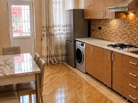 Kirayə 2 otaqlı mənzil, 90 m², Neftçilər: 650 ₼/ay 3
