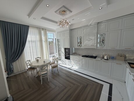 6-room house, 240 m², Badamdar: 690 000 ₼ 4