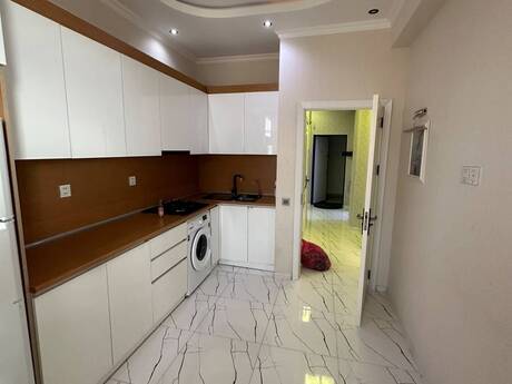 Объявление №6495456 - Баку, м. Кара Караев, 2-комн., 75 м², 12/18 этаж