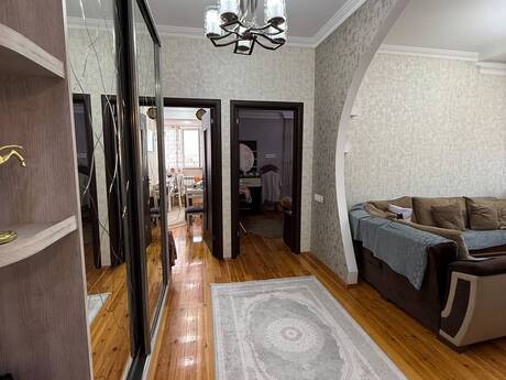 3-room apartment, 86 m², Həzi Aslanov: 180 000 ₼ 2