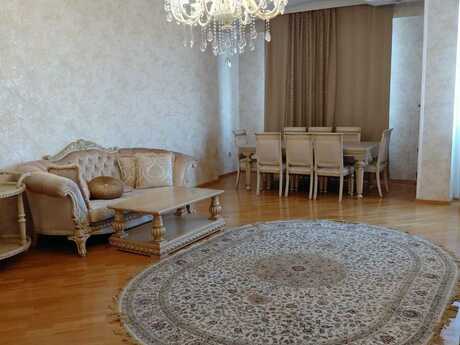 Elan №6495477 - Bakı, Yasamal r., 3 otaqlı, 170 m², 3/17 mərtəbə