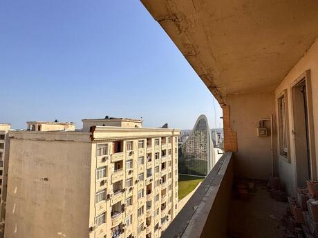 5-комнатная квартира, 181 м², Nəriman Nərimanov: 362 000 ₼ 5
