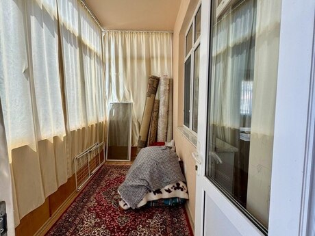 3-комнатная квартира, 168 м², Elmlər Akademiyası: 450 000 ₼ 3