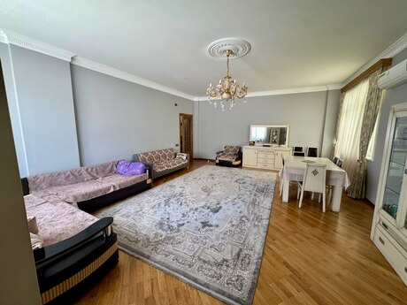 3-комнатная квартира, 168 м², Elmlər Akademiyası: 450 000 ₼ 2