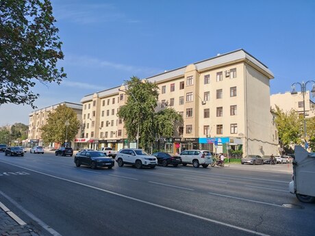 3-room apartment for rent, 70 m², Nəsimi: 750 ₼/mo 2