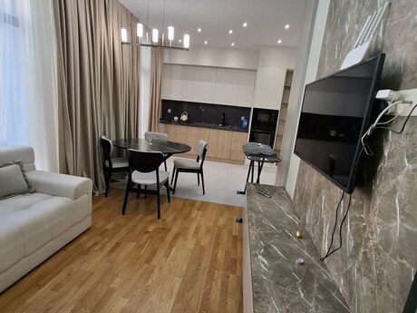 Elan №6489469 - Bakı, Nəsimi r., 2 otaqlı, 80 m², 5/17 mərtəbə