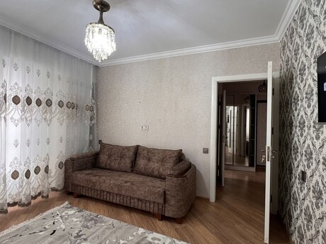 2-room apartment for rent, 65 m², 7-ci mikrorayon: 800 ₼/mo 2