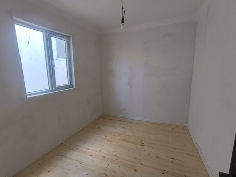 3-комнатный дом, 60 м², Qobu: 25 500 ₼ 2