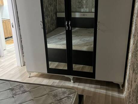 Yasamalda 2 otaqlı köhnə tikili mənzil kirayə verilir, 50 m², 580 AZN/ay, şəkil 4 / 8