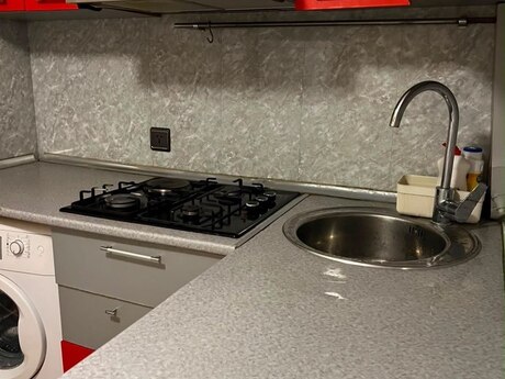 Kirayə 3 otaqlı mənzil, 40 m², Neftçilər: 130 ₼/ay 3